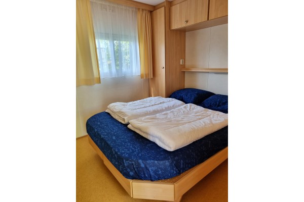 242 slaapkamer 1.jpg