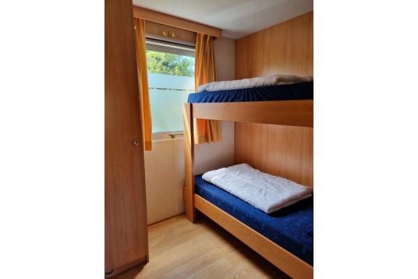 247 slaapkamer 2.jpg