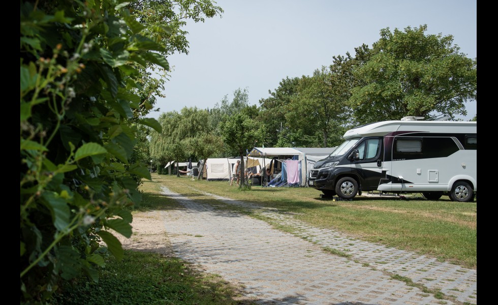 Kampeerveld 11