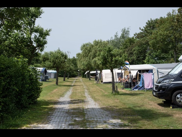 Kampeerveld 11 -2