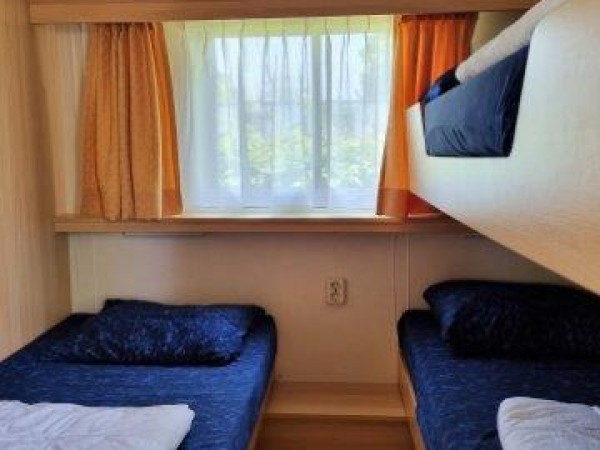 386 slaapkamer 2.jpg