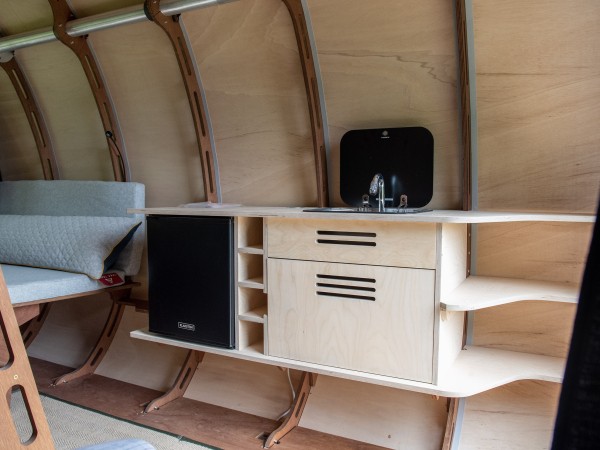 Fuselage binnen keukentje