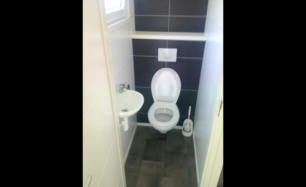 257 Toilet.JPG