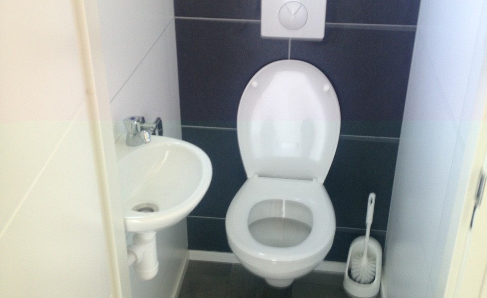 257 Toilet.JPG